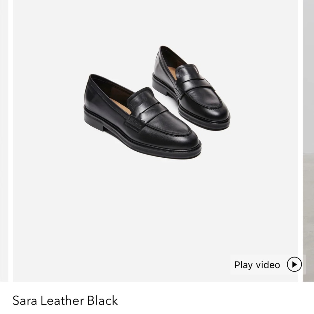 Flattered Sara leather black loafer size 40